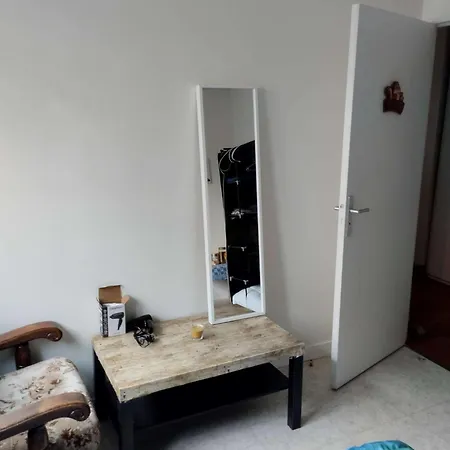 Homestay Cozy En Clichy, Pres De Paris