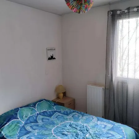 Homestay Cozy En Clichy, Pres De Paris *